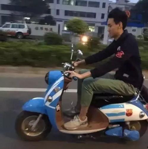 室友宿舍吃瓜,揭秘室友间的欢乐时光